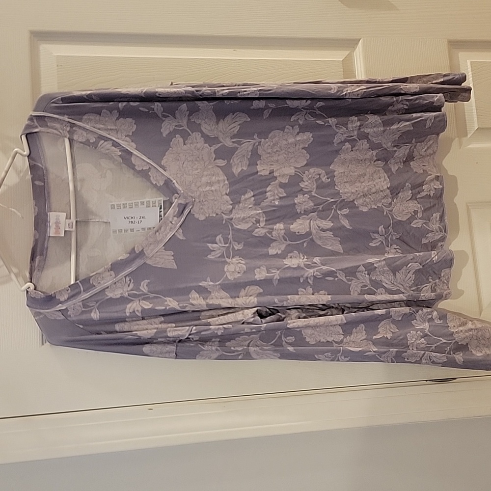 LulaRoe 2x Vicki
